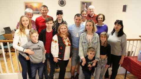 New weekly social group welcomes Ukrainian refugees