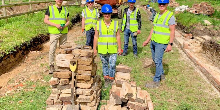 Canal Trust launches  Volunteers’ Week appeal