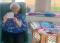 Tight-knit mother & daughter weave £500 for charity