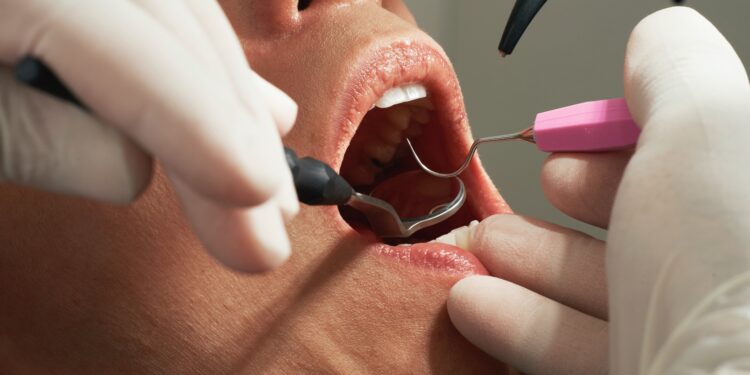 Locals struggling to access NHS dental care