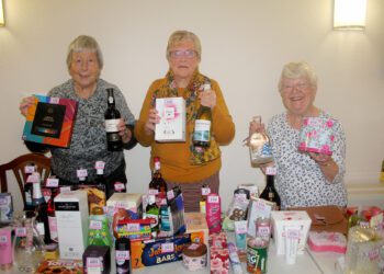 Wharf Court raise over £800 for Ukraine refugees