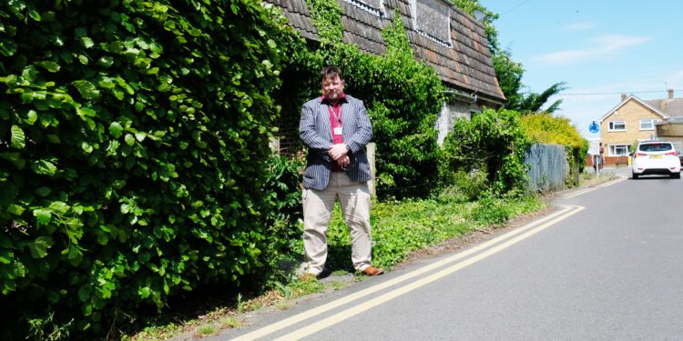 Empty NHS houses are a ‘disgrace’ says local councillor