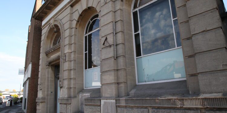Plans to revive the town’s former HSBC bank building