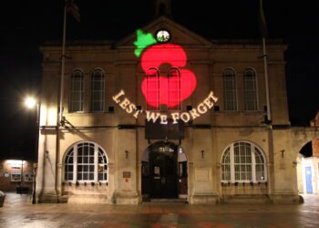 We will remember them – Town to pay respects on Remembrance Sunday