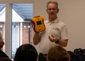 Life saving tips given at defib awareness day