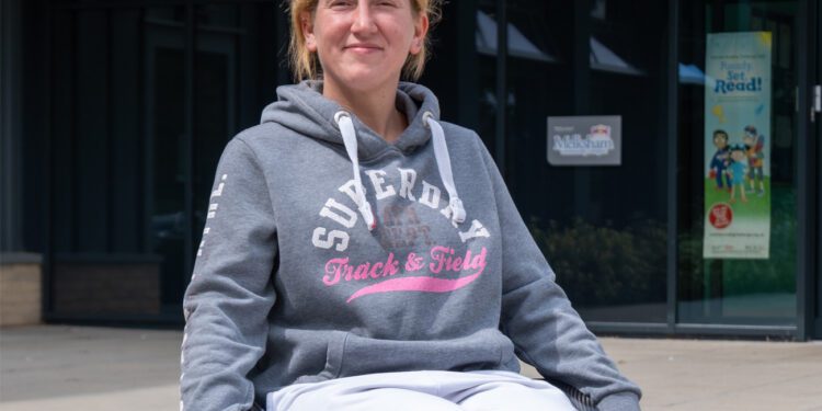 Melksham woman to swim great lengths to raise money for charity