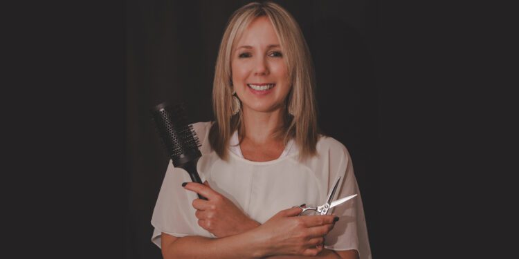Mobile hairdresser brings haircare to your doorstep