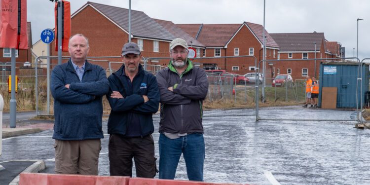 Residents hit out at Wiltshire Council over delays to opening relief road