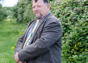 Wiltshire Councillor Mike Sankey resigns from Conservative  group over public notice  policy and council failings