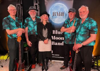 Party in the New Year at the Cons Club