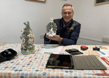 TV antiques star values residents’ possessions
