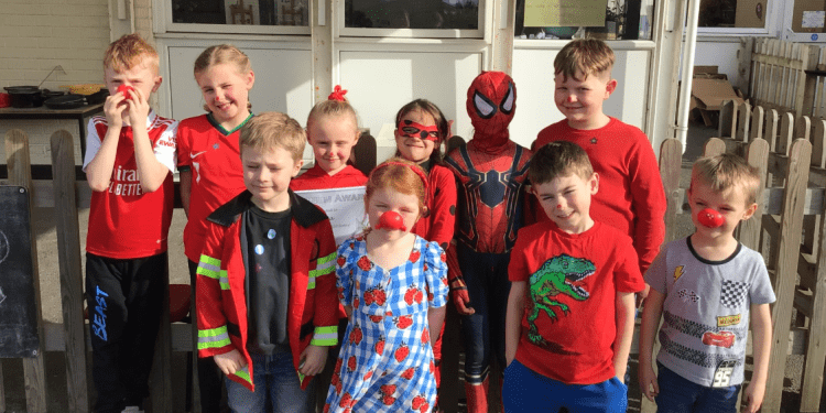Neon parties and painted noses: Melksham marks Red Nose Day