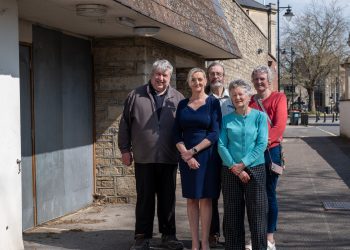 Landmark moment as Melksham Town Council takes ownership of Blue Pool site