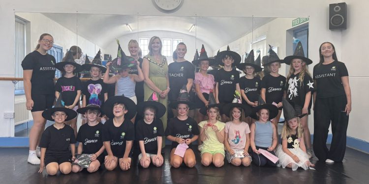 Young people enjoy Wicked-themed dance sessions