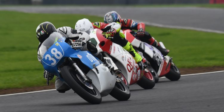 Darrell Higgins clinches second place in 350 championships