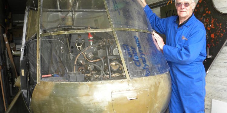 Helicopter enthusiast remembered with lifetime achievement award