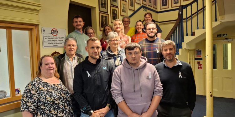 Residents invited to apply for vacant town council seat