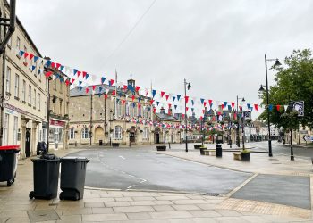 Nature-themed bunting-making workshop