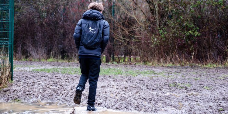 Frustration over muddy section of school route