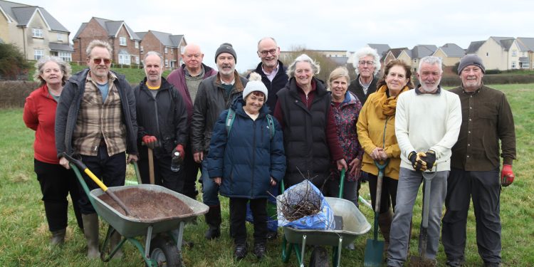 Community tree planting at Clackers Brook
