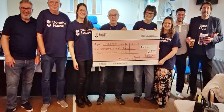 Cons Club race night raises funds for Dorothy House