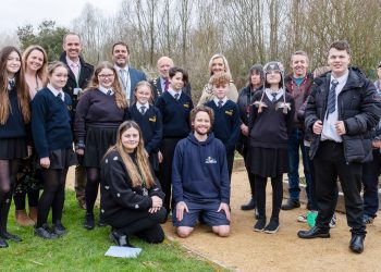 Outdoor education space opens at Melksham Oak