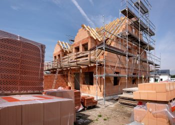 Report slams council housing firm over debt and failure to build