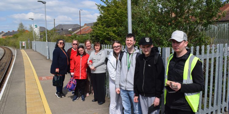 Melksham friendship group enjoy bingo train trip
