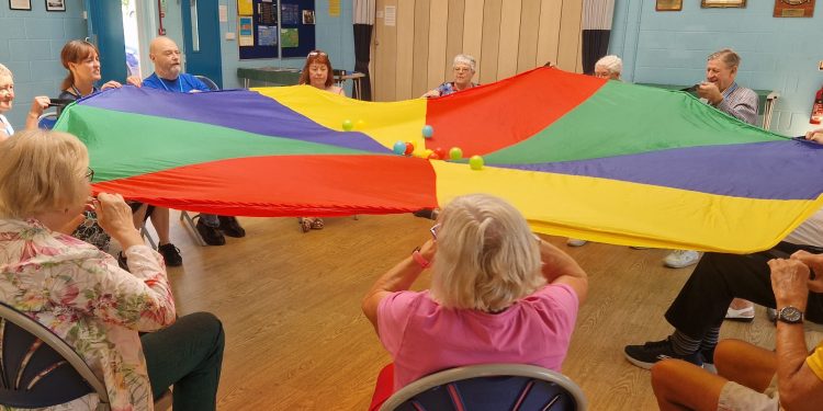 Movement to music for residents with dementia