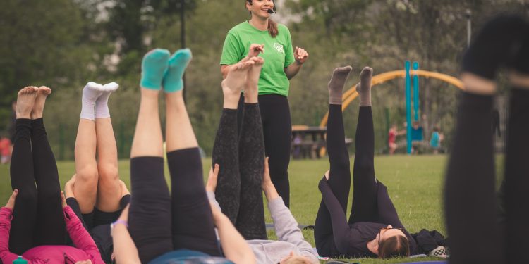 Park yoga returns with over 60 people