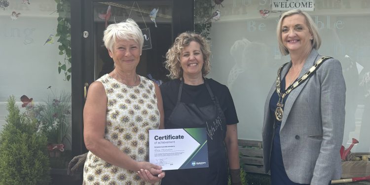 Garden window competition brings colour to Melksham