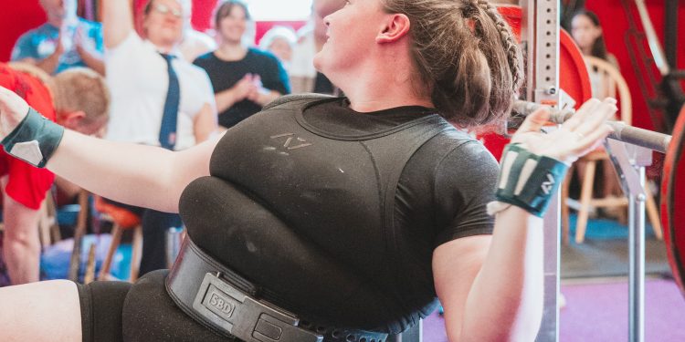 Melksham powerlifter sets regional record