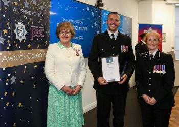Police workers recognised for long service